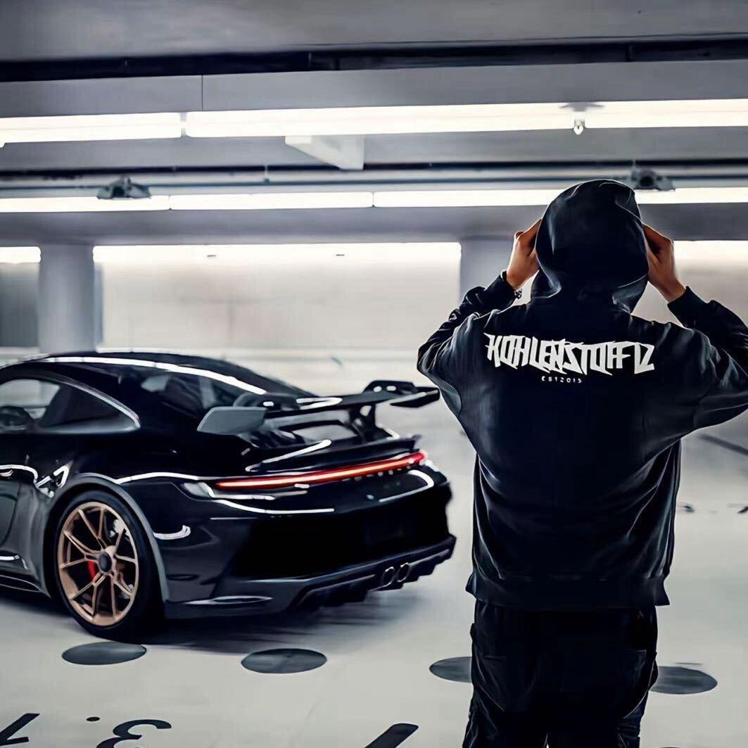 如今全都走了样.