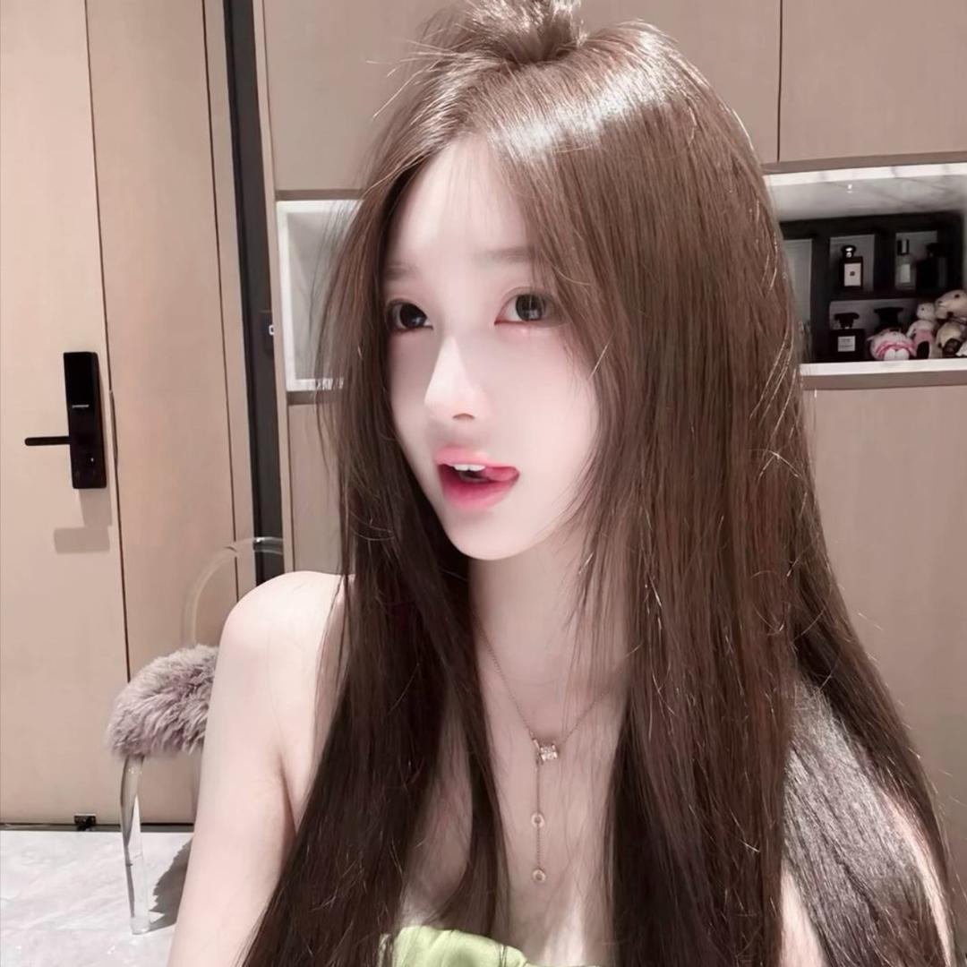爱依坊服饰