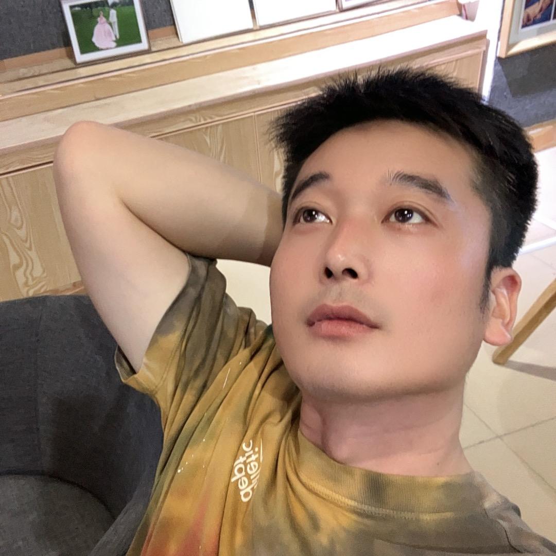 @小鹏锅🎤