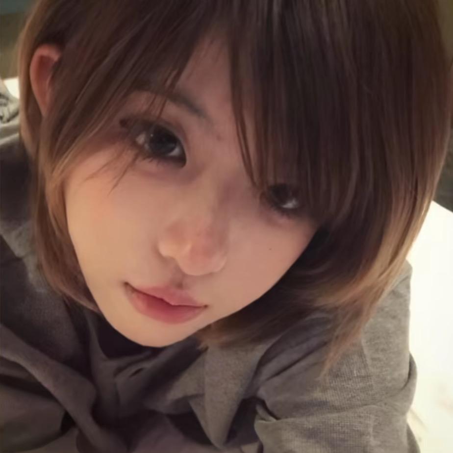 卑微女二^