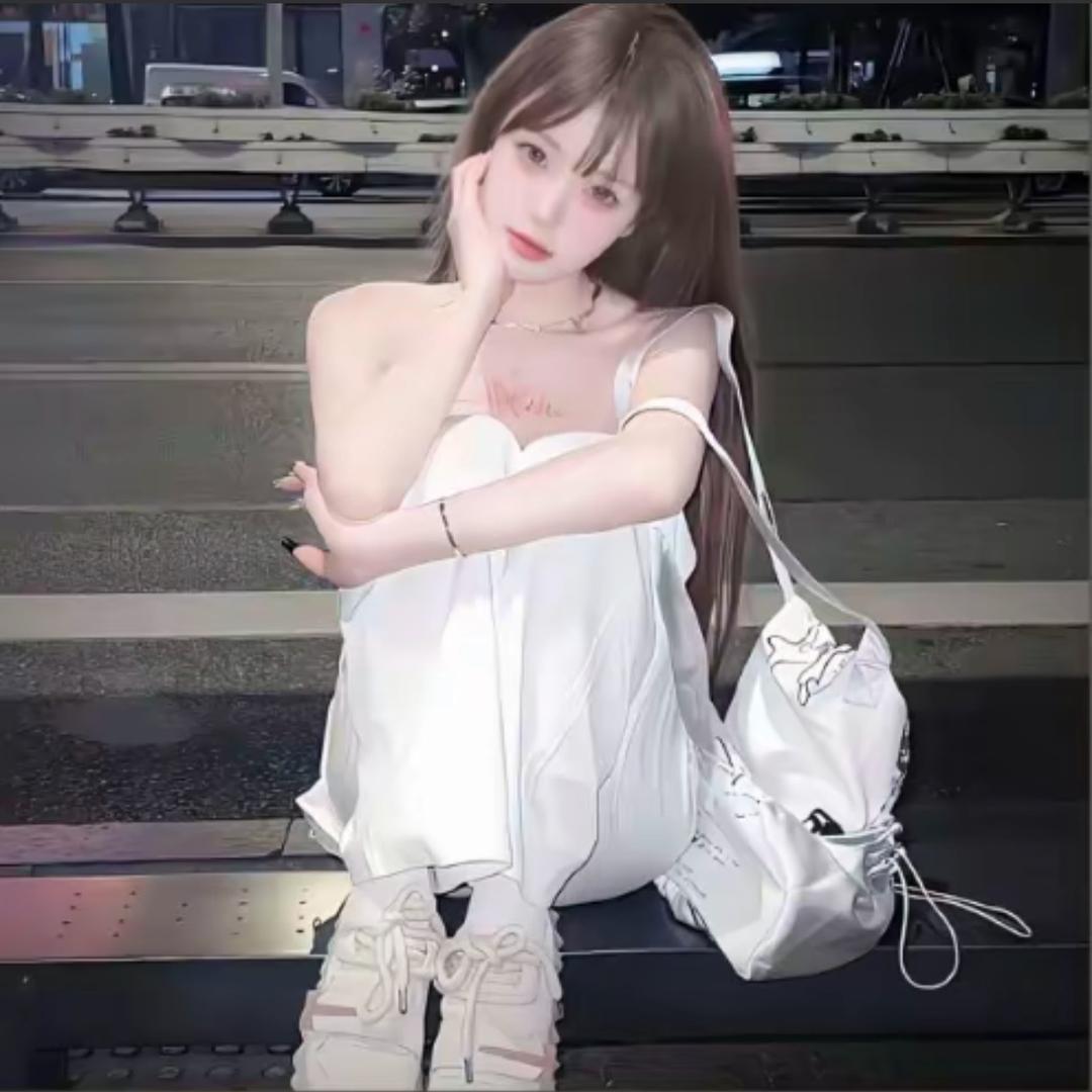 严小姐
