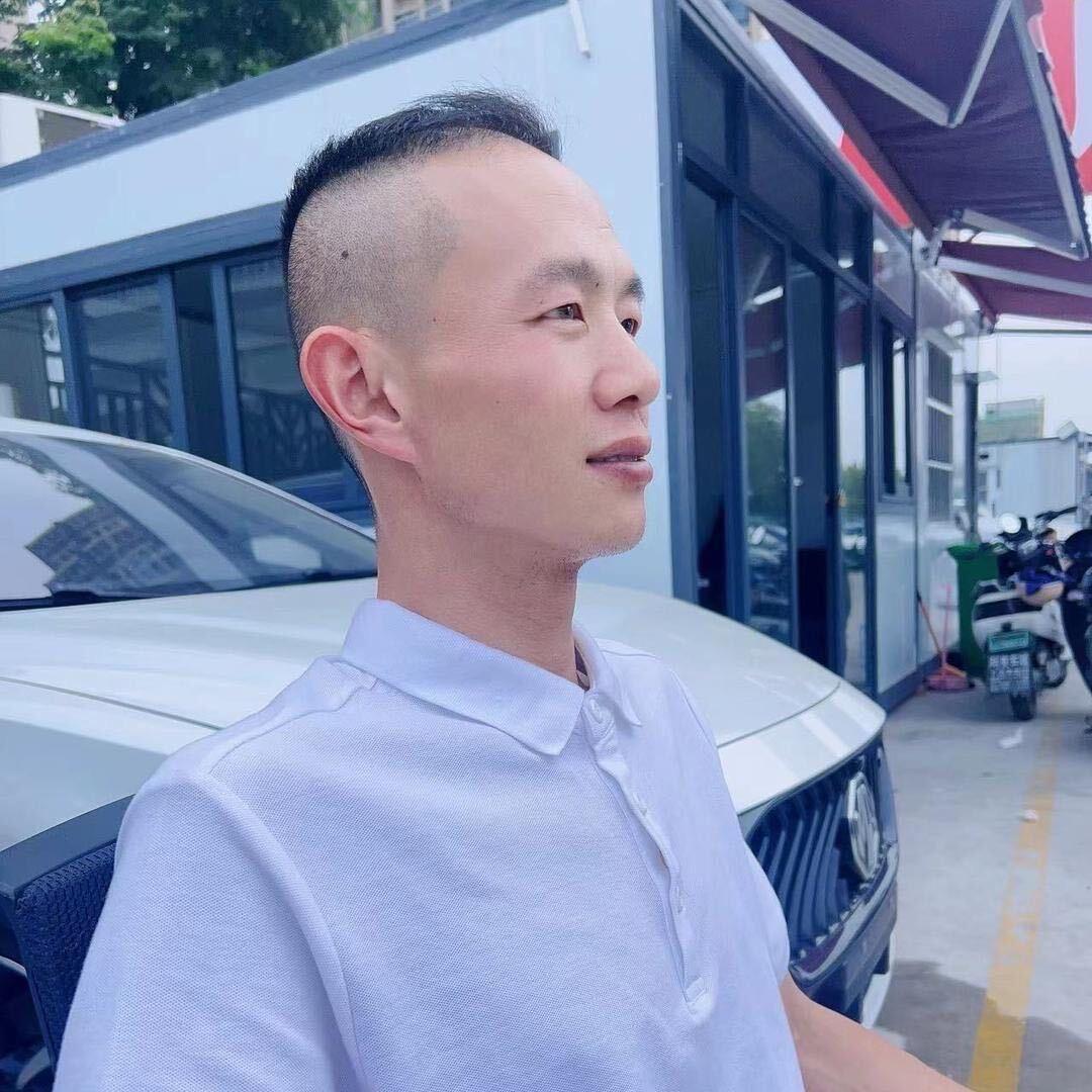 温州梁子汽车