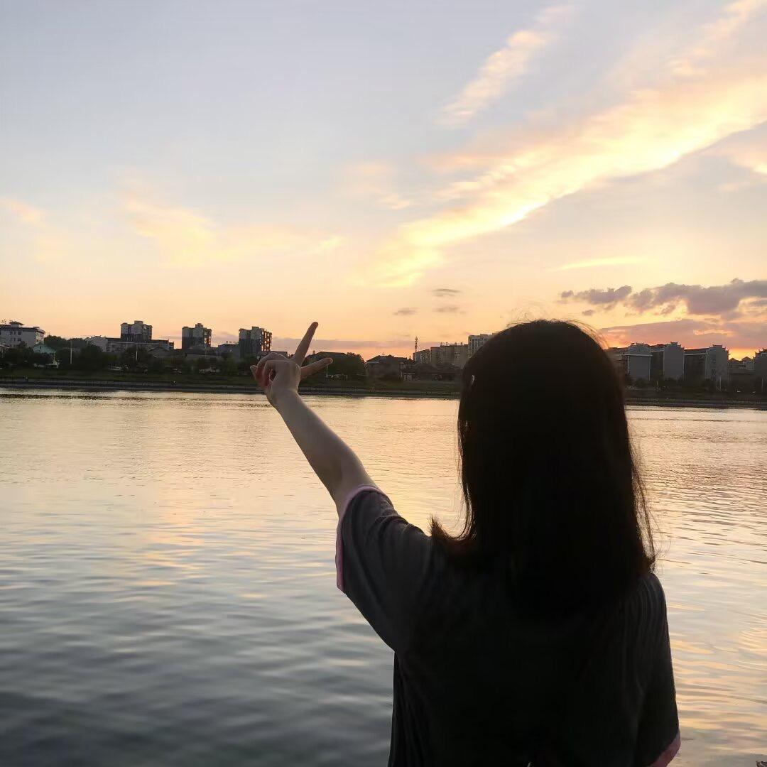 喃