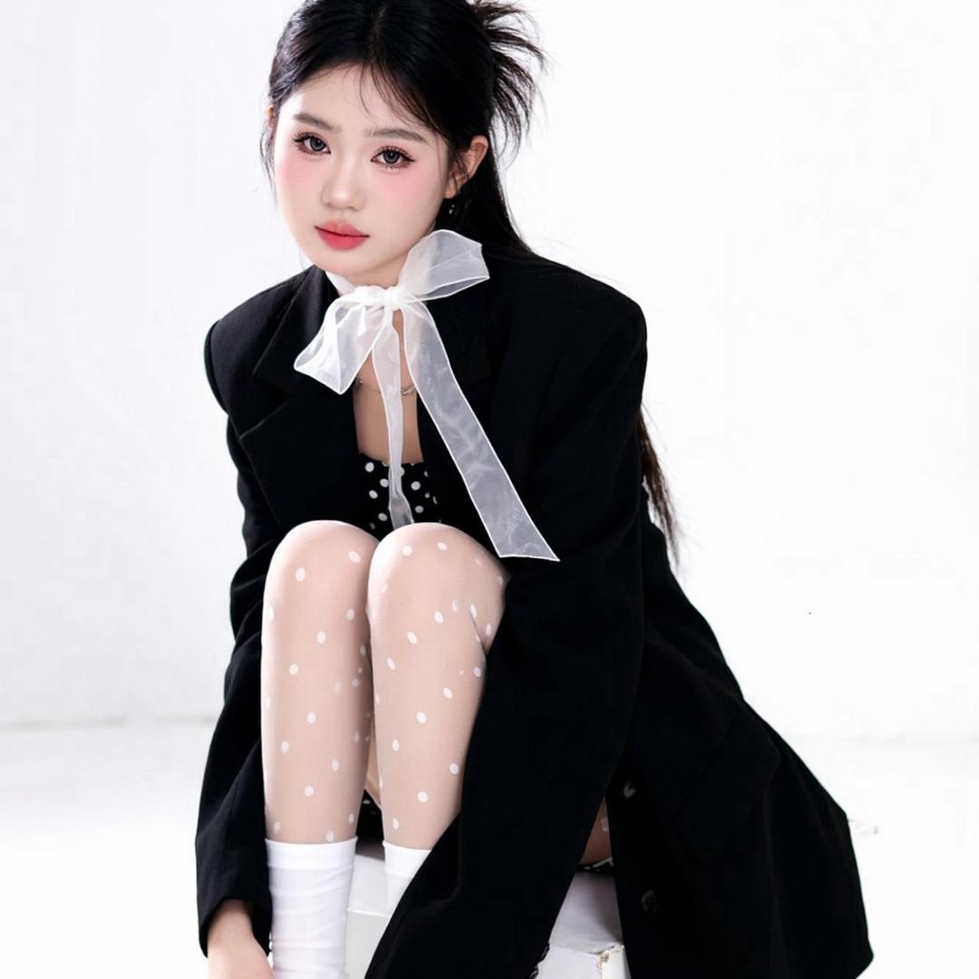 阿灿化妆师🍣（订了婚期的找我试妆试纱）