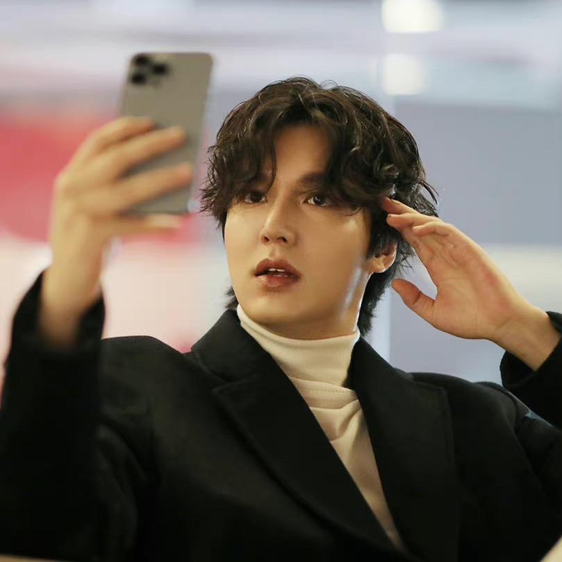 Minoz_Li