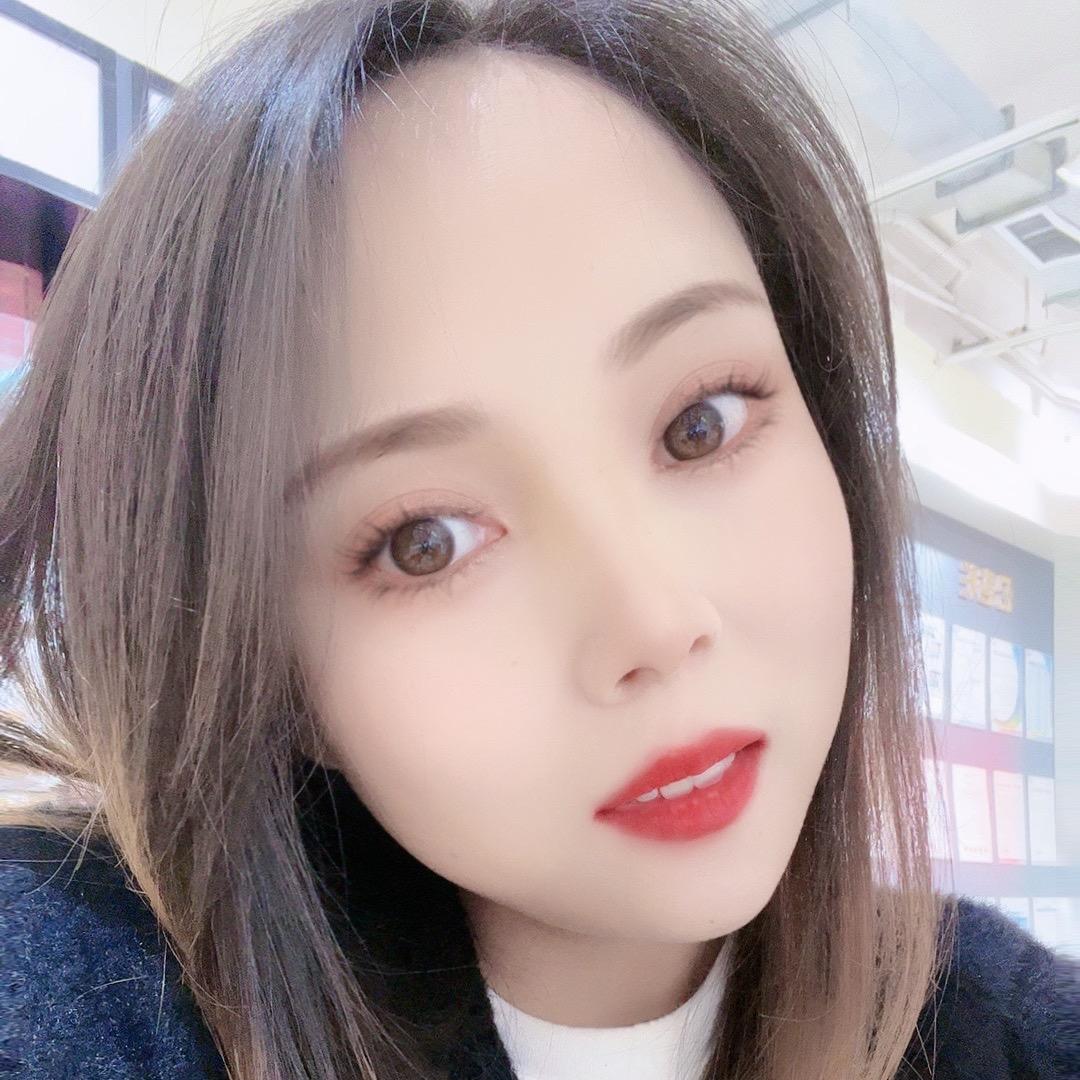 踮脚仰望