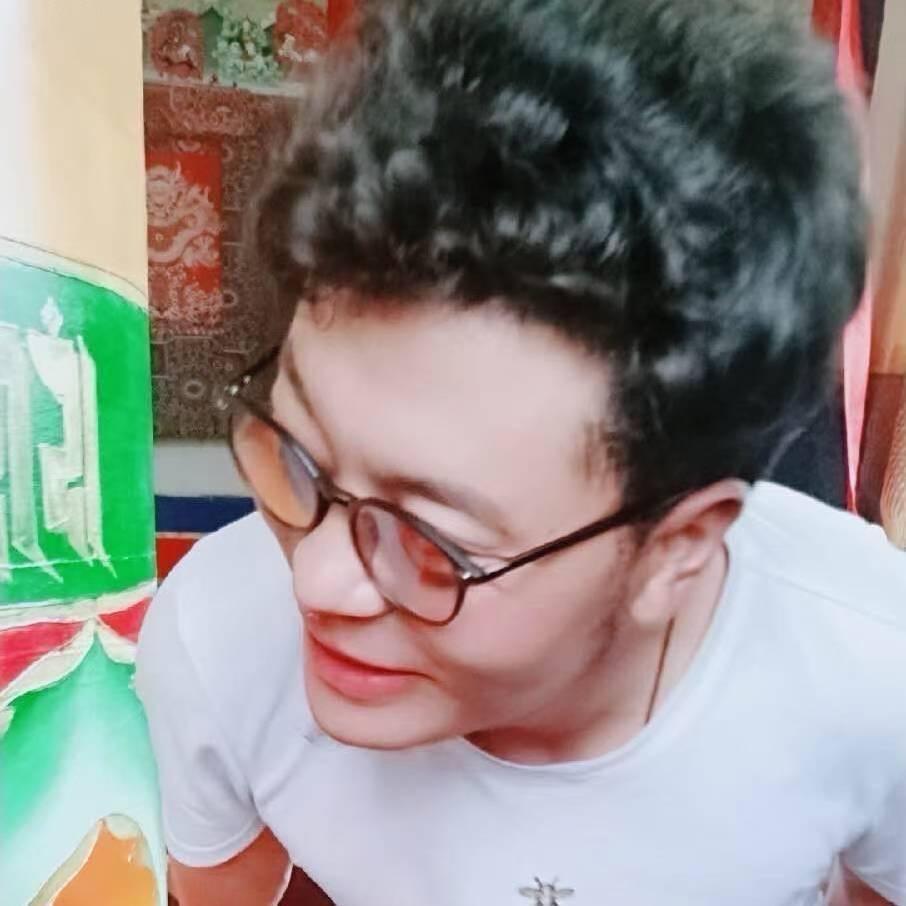 次仁伦珠