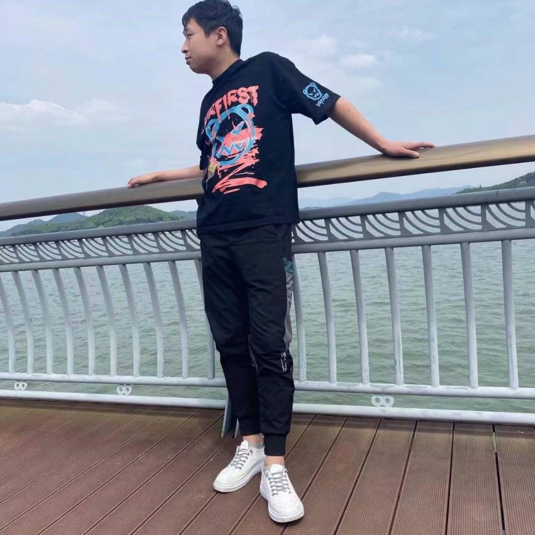 李三岁