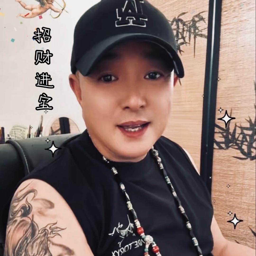 🕊有一种霸道无可替代🕊