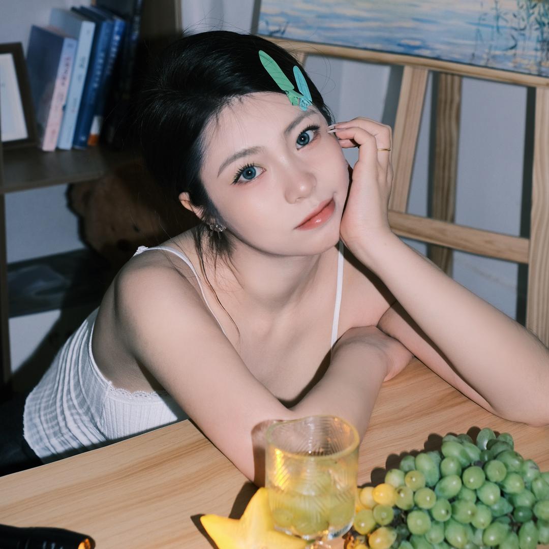 冰了个冰.