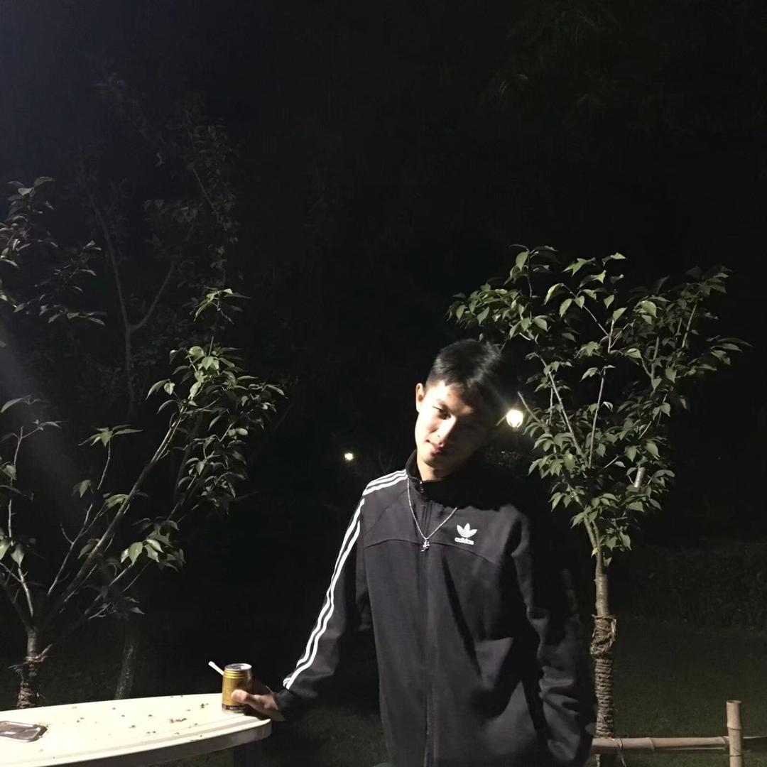王炸kiss.