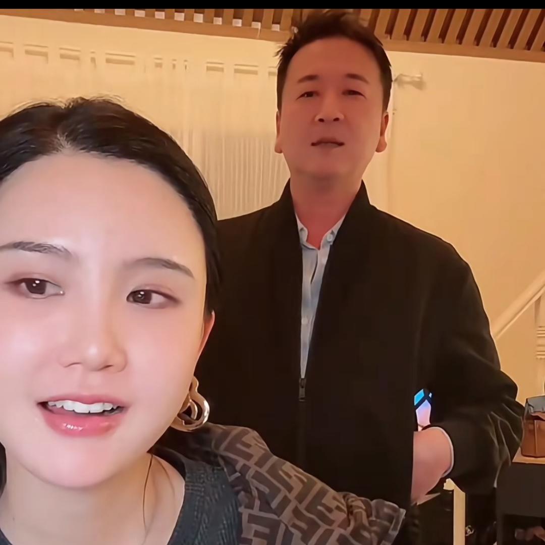 峰哥的楚铃