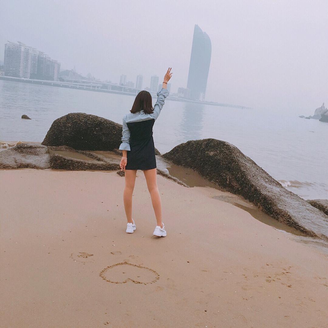 爱吃🐱的🐟