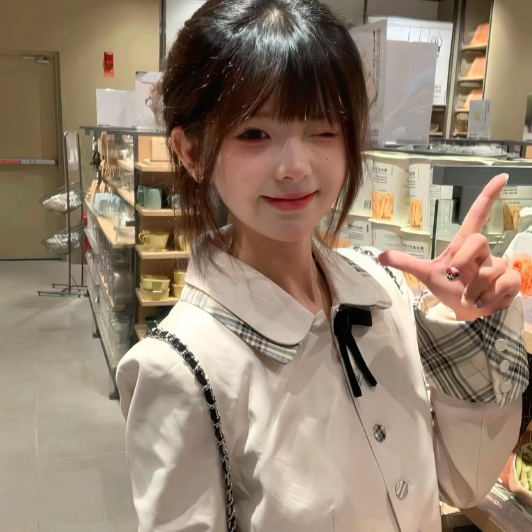 有啤酒肚的仙女
