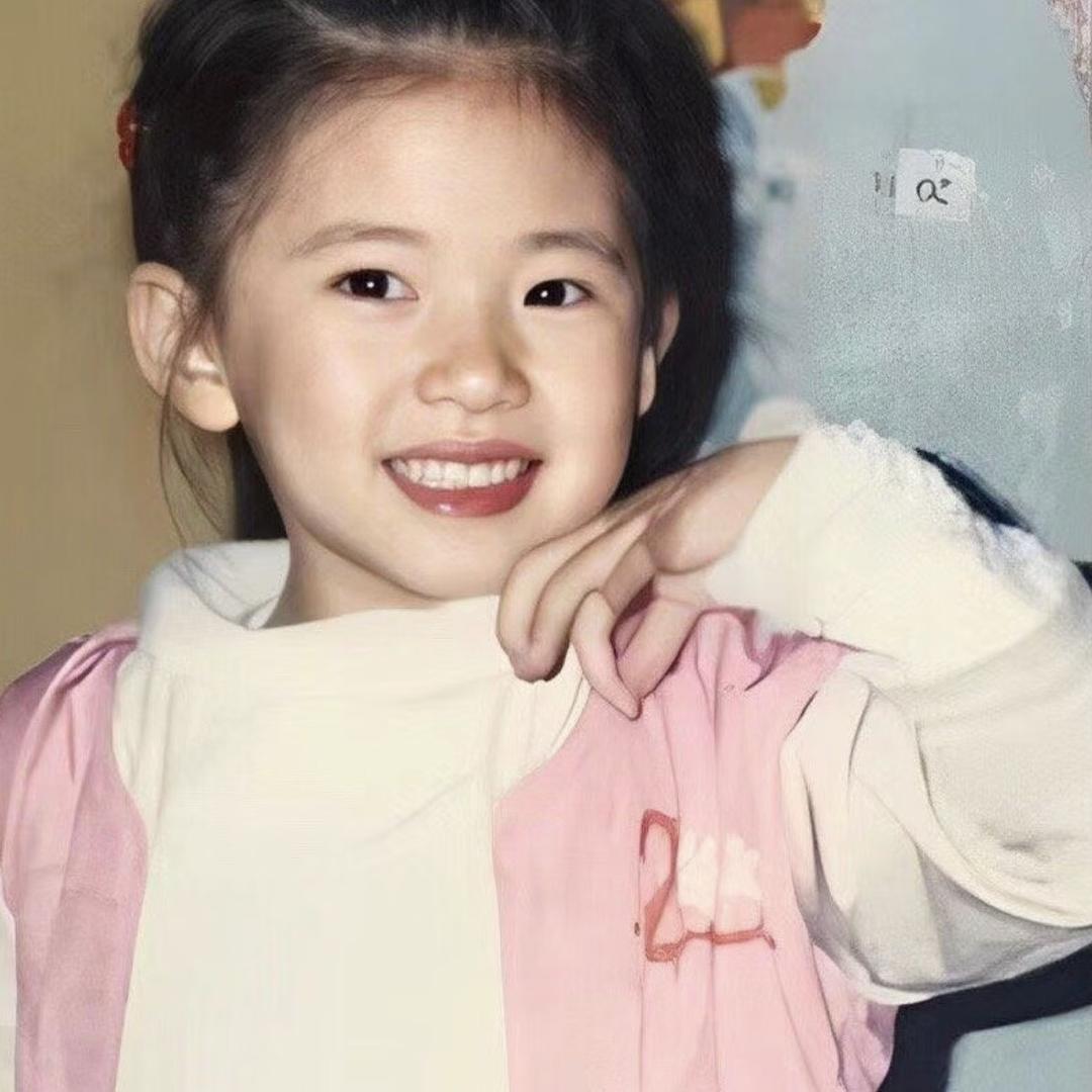 做烤冷面的小狗