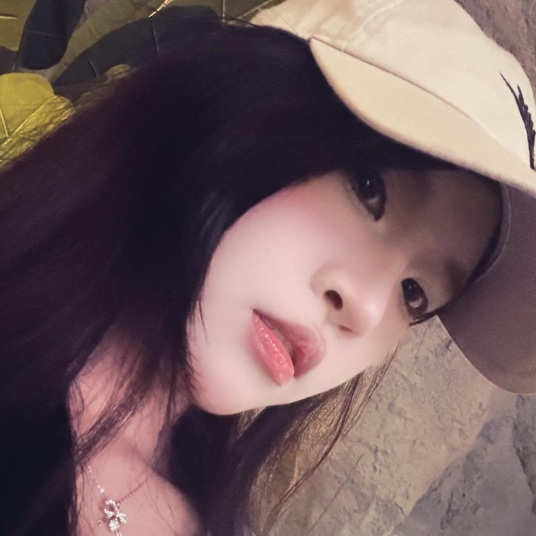 楠楠.