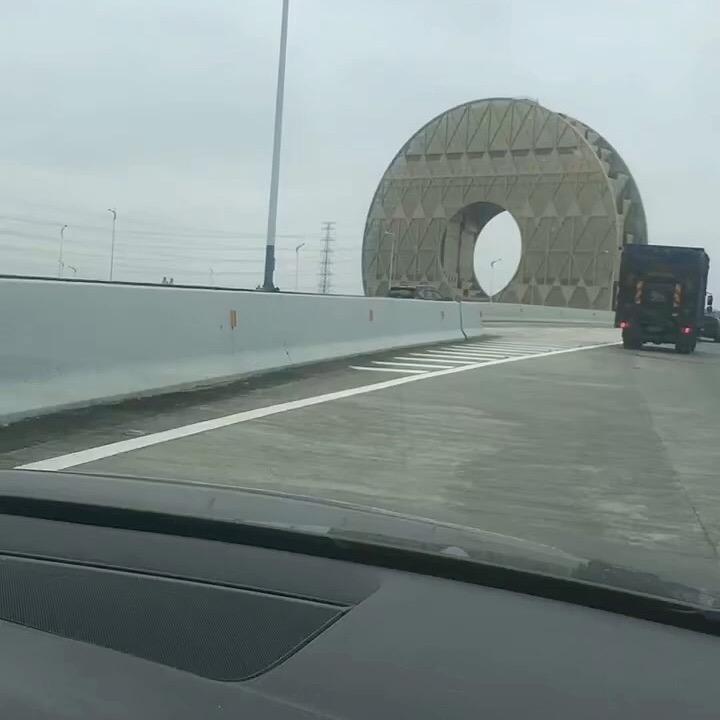 团杰