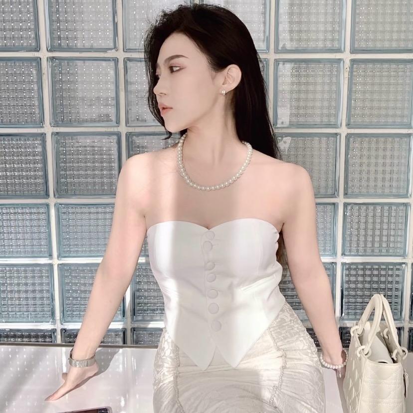 ᥫᩣ 小張的朋友圈吖💐