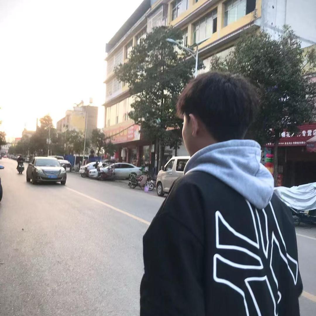 左倾岚