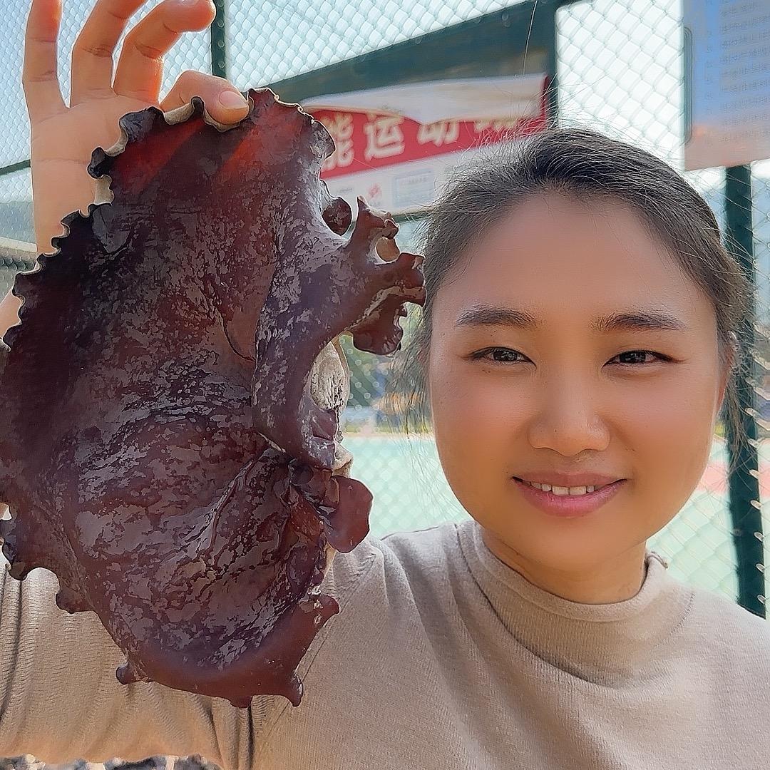 蒋木耳零售店