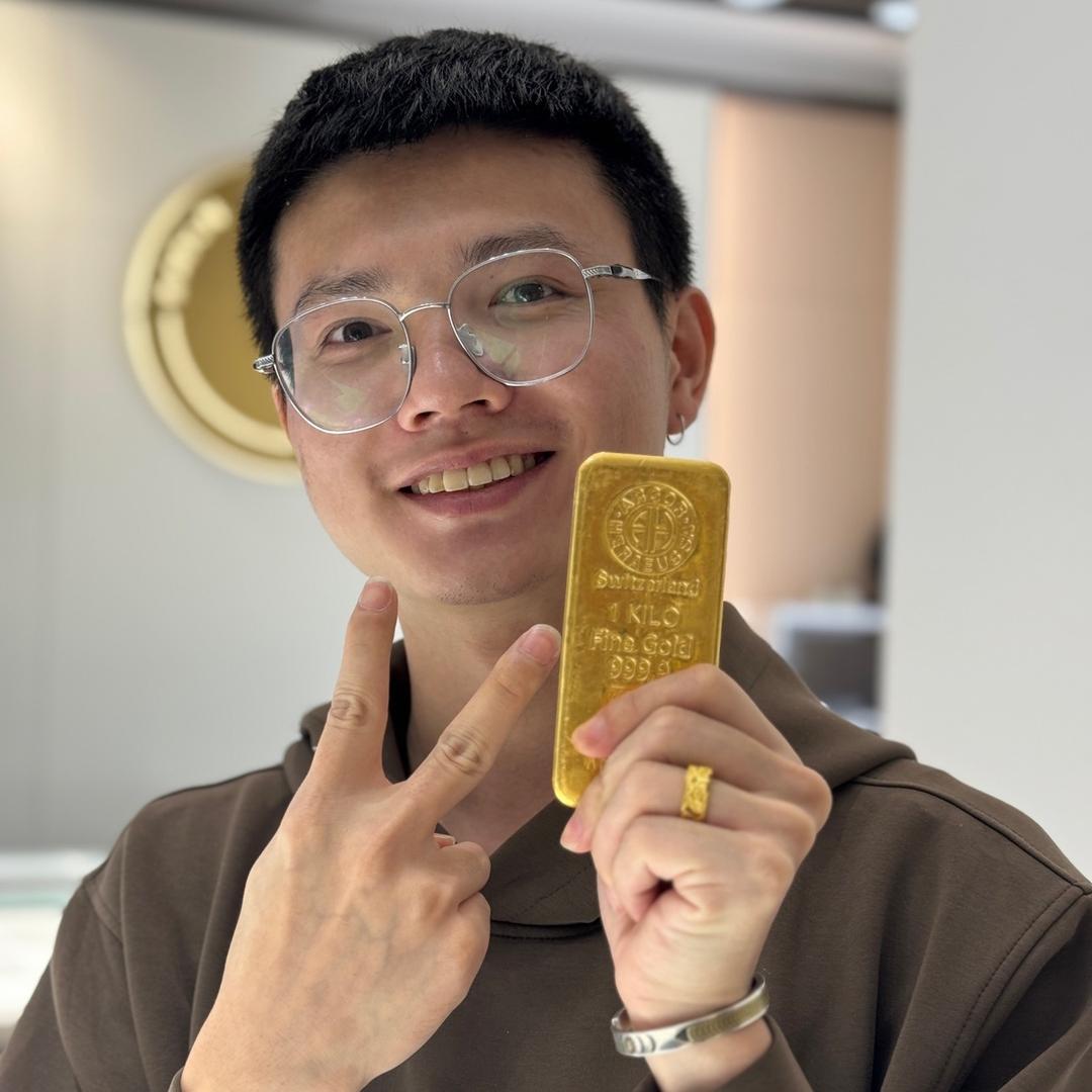 水贝徐小泽