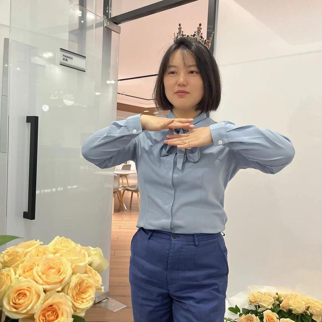 卖宝马MINI的Merry陆