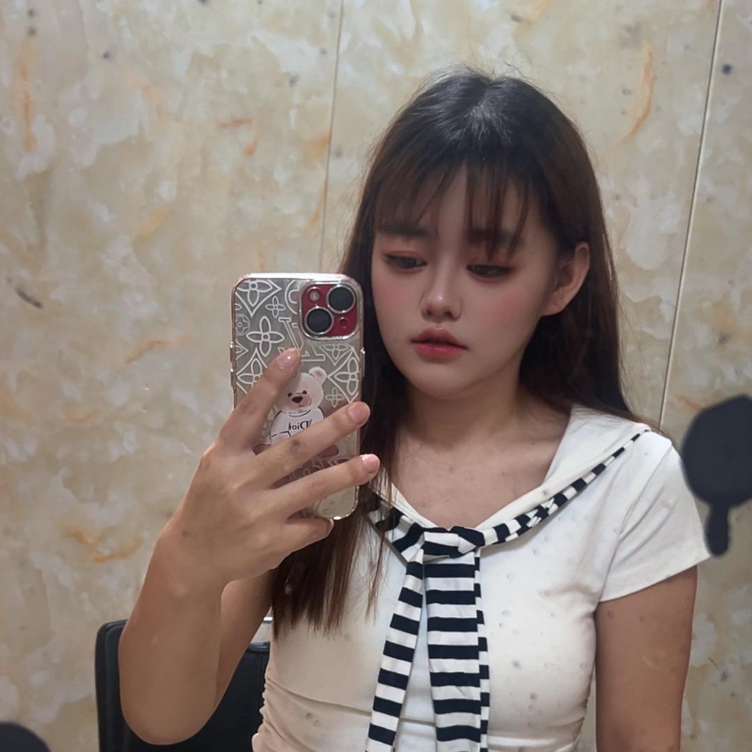 曾明艳