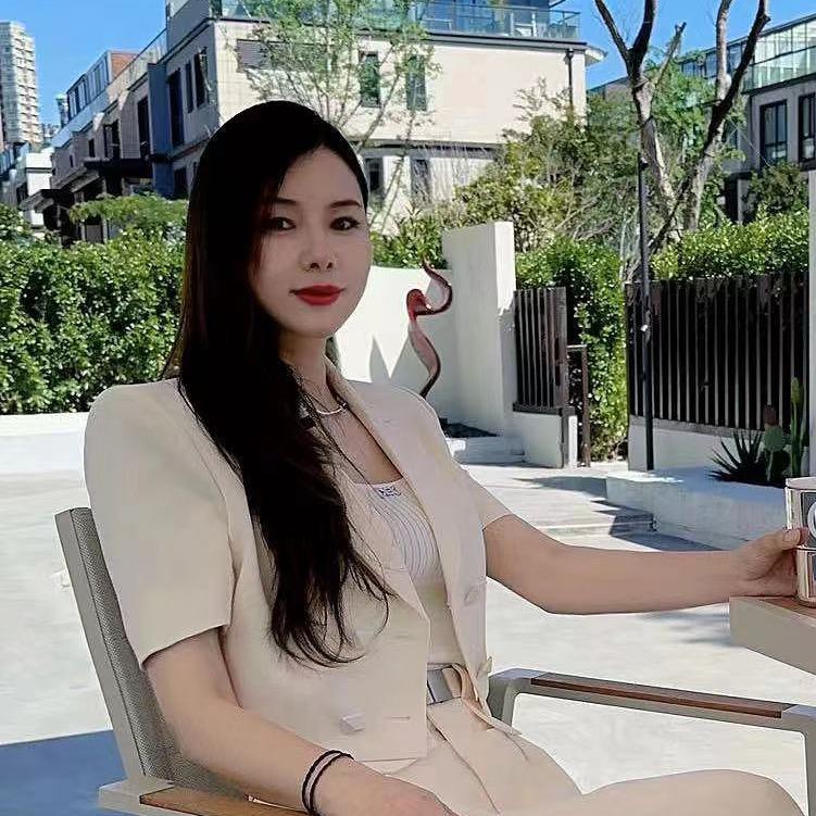 小芬