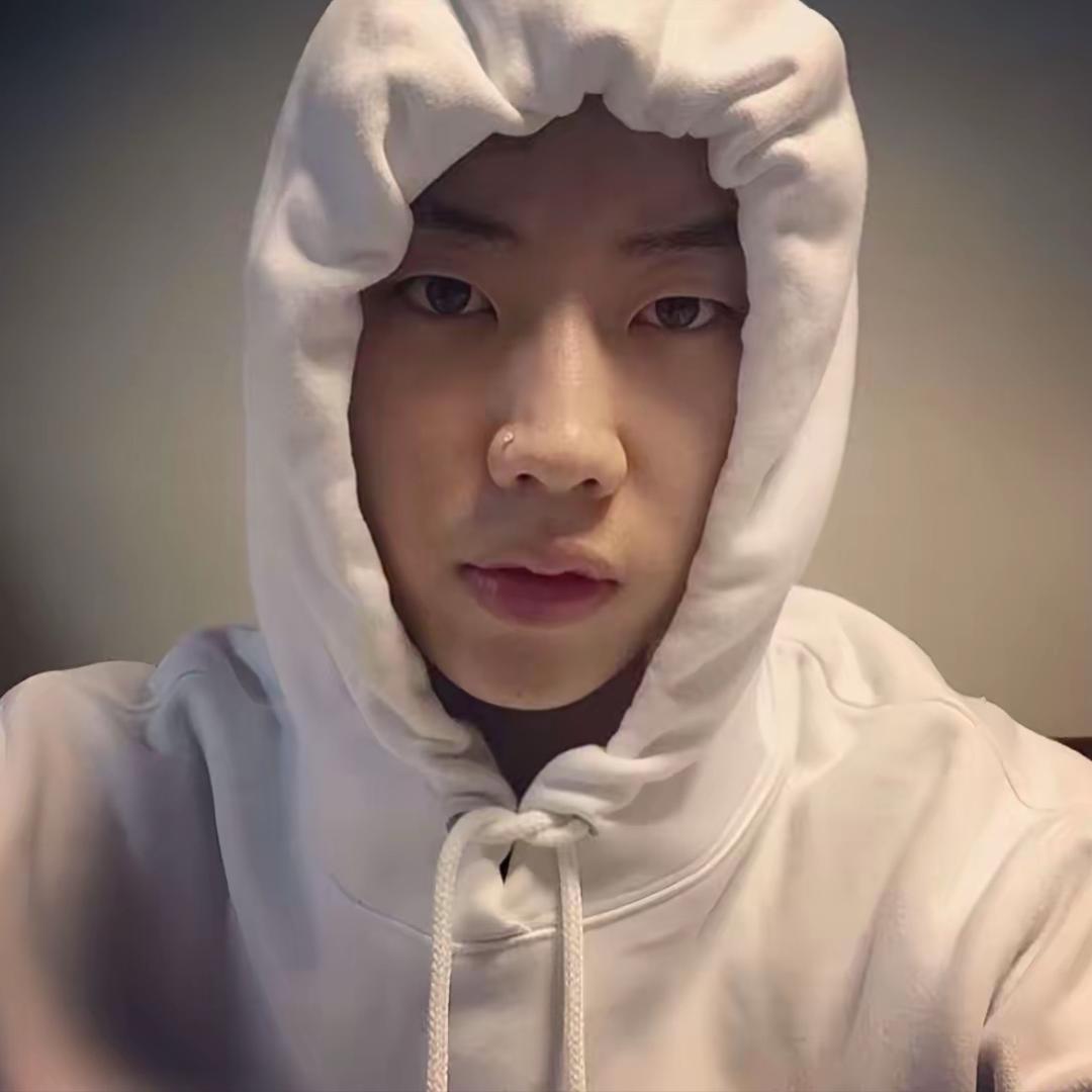 𝓨𝓩·🙇🏽‍♀️