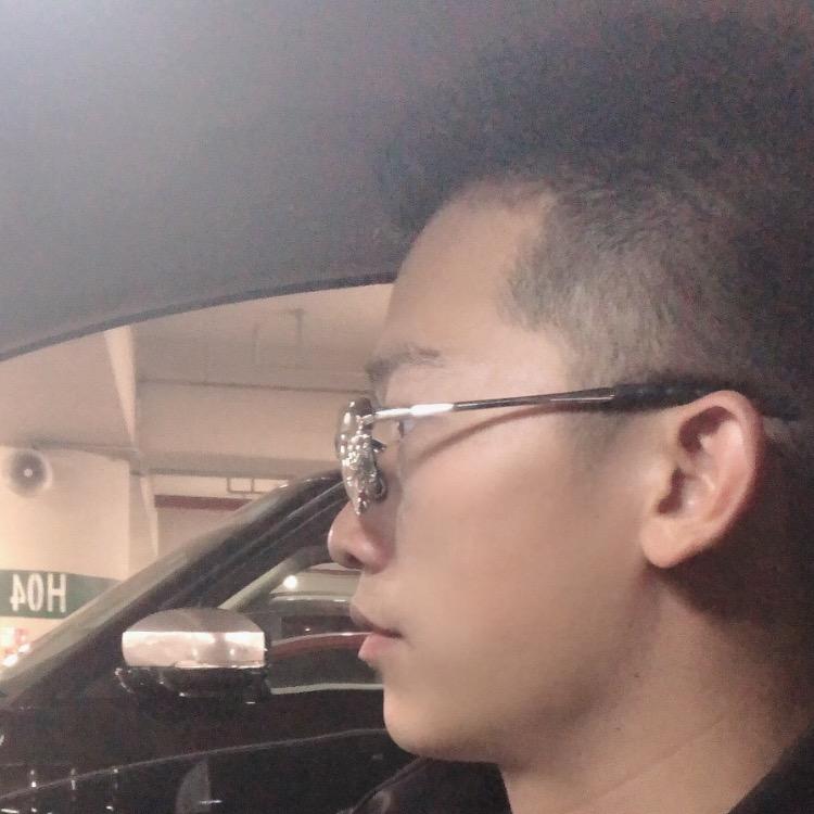 昆明卖门窗的诚哥