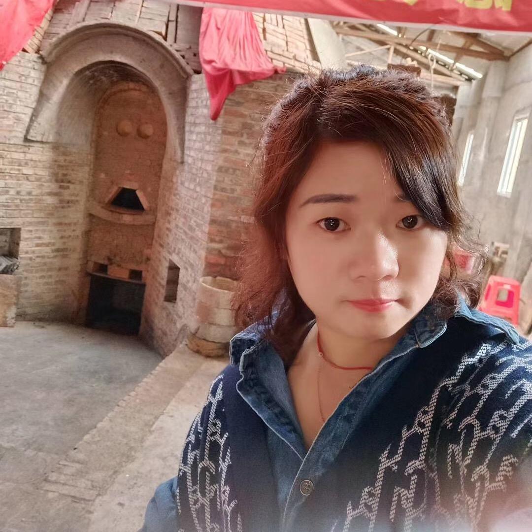 此木柴窑馨子