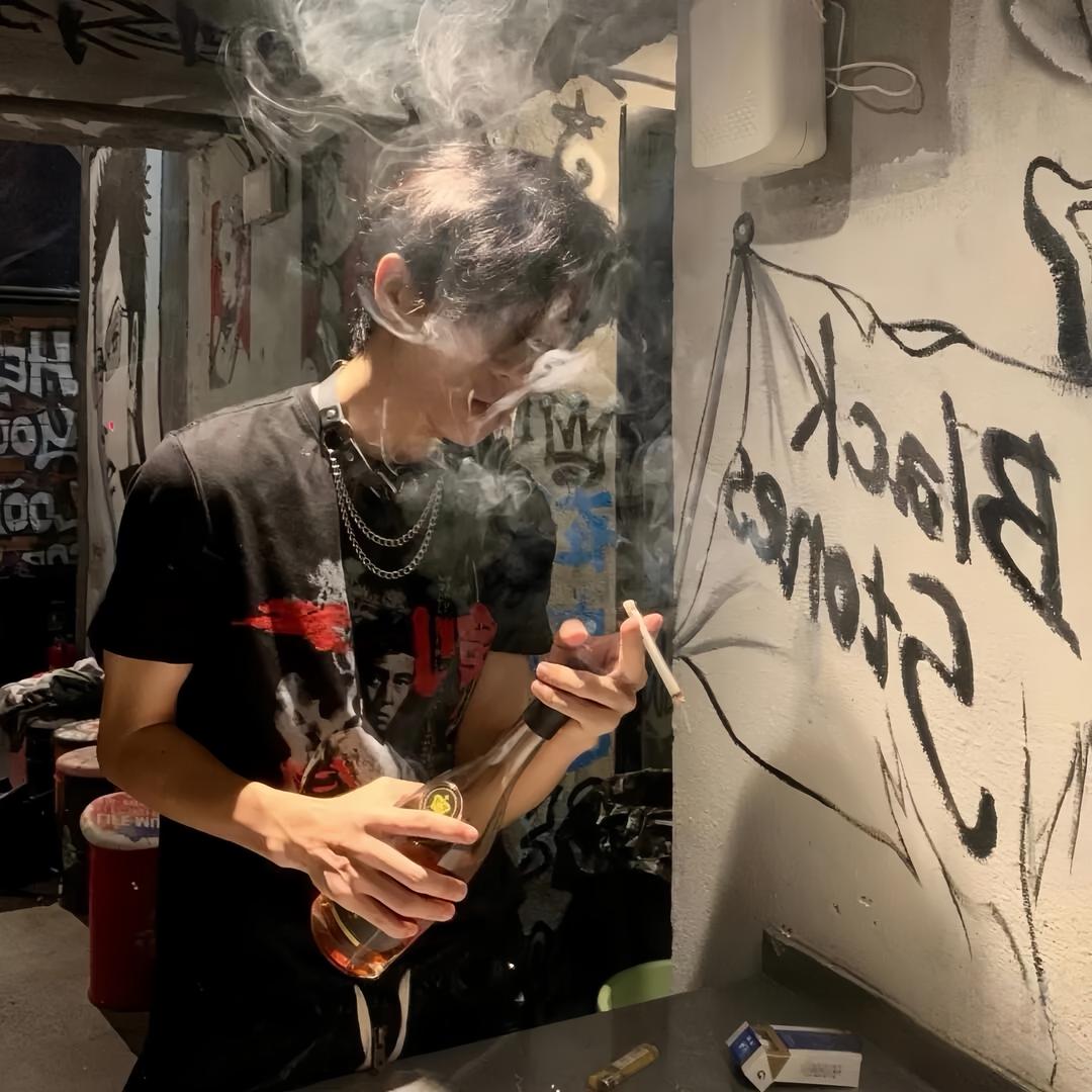 冬痕隐.