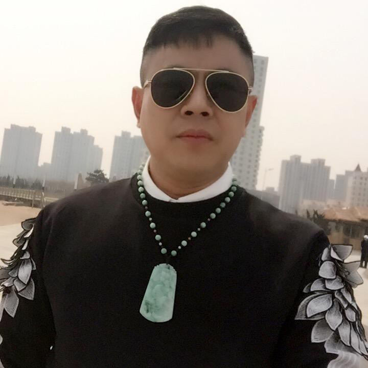 收起你的虚伪给我滚