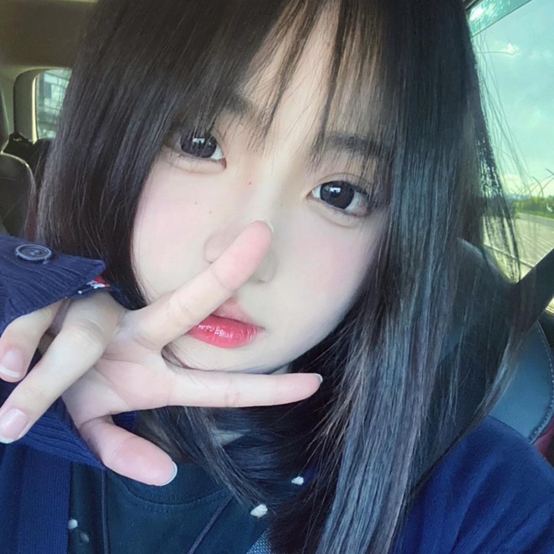 𝙆𝙞𝙩𝙩𝙮溪