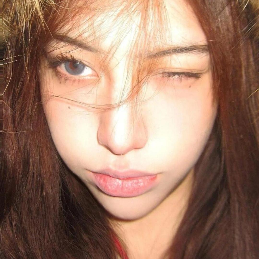 烤肠烤鸡和排骨