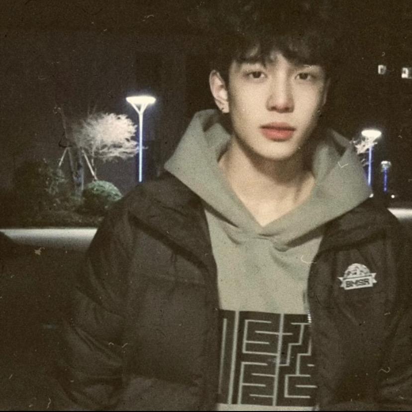 Yx_