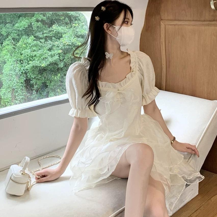 君君女装工厂店