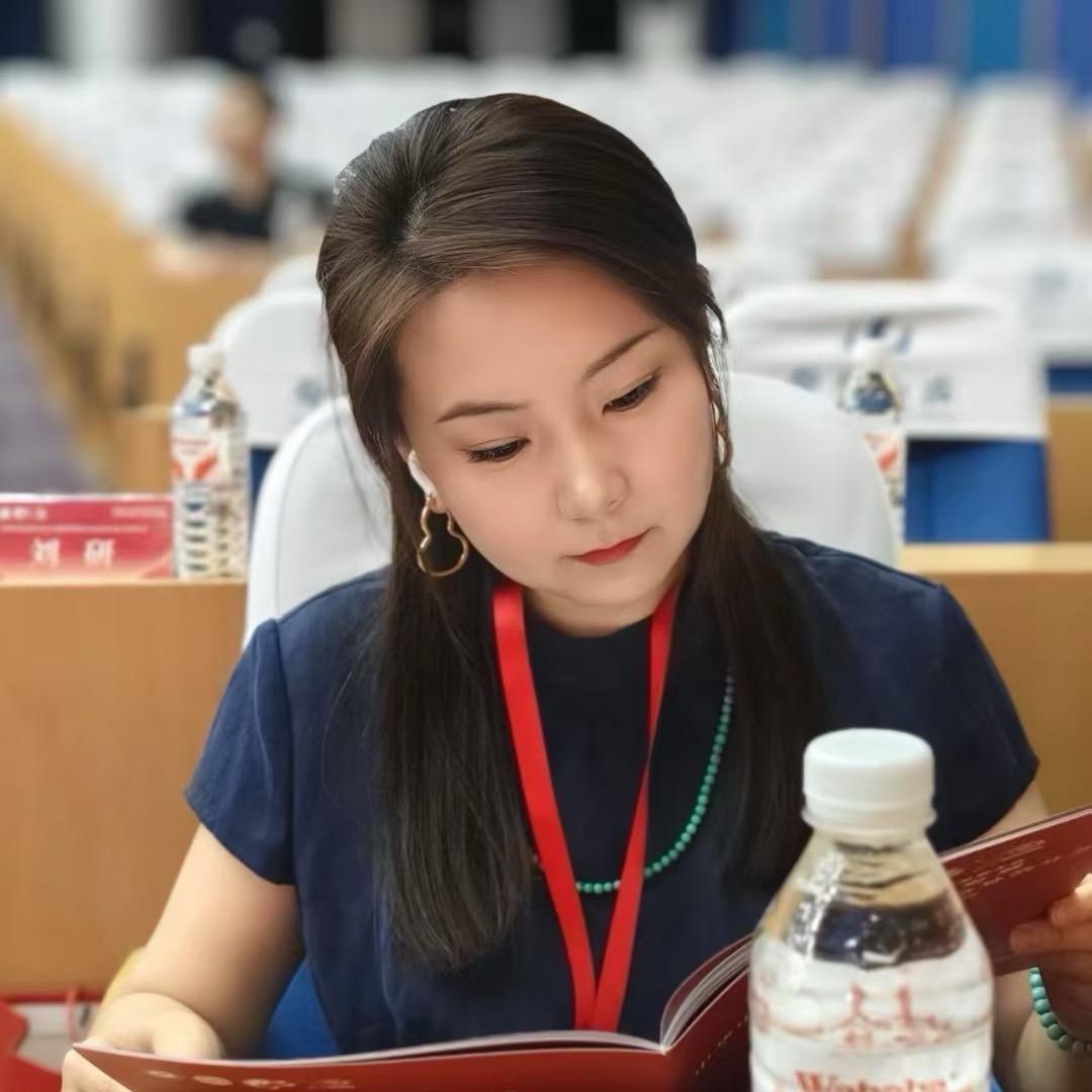 儿推第四代传承人杨雅茜
