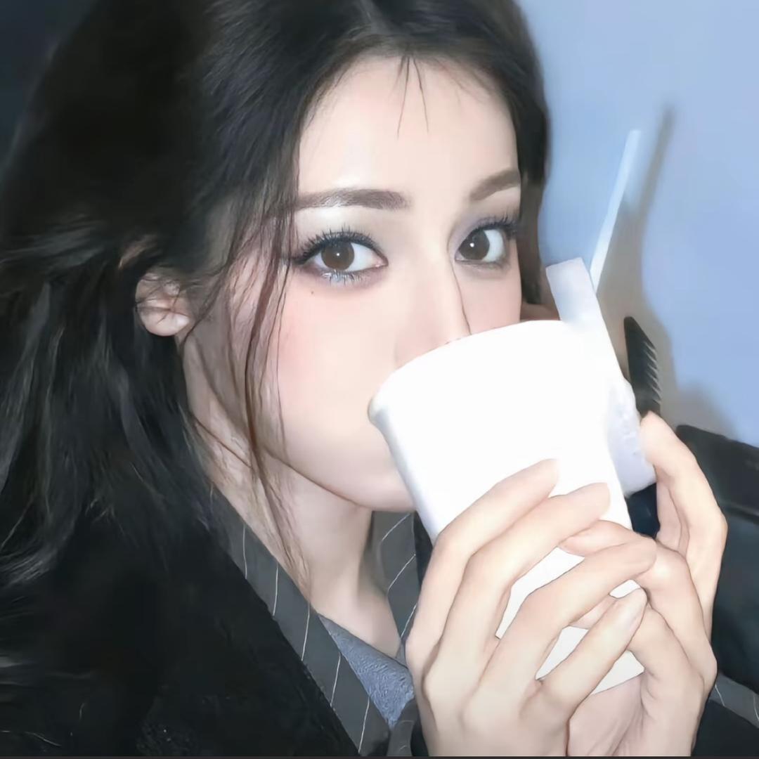 超浓缩螺蛳粉🪪🌈