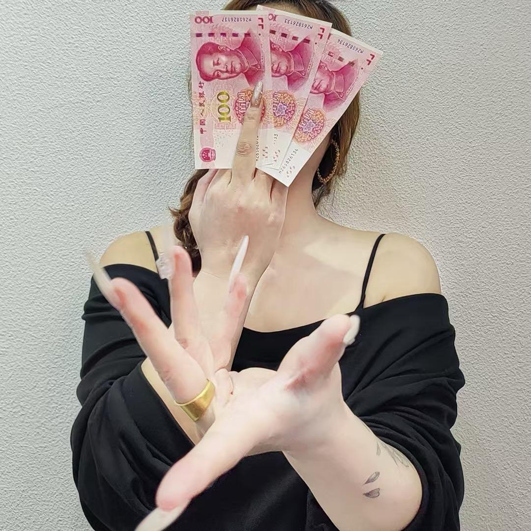 独闯江湖的小女子