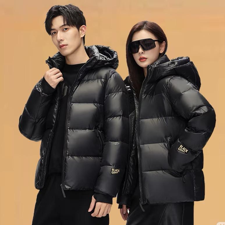 黑金羽绒服工厂店