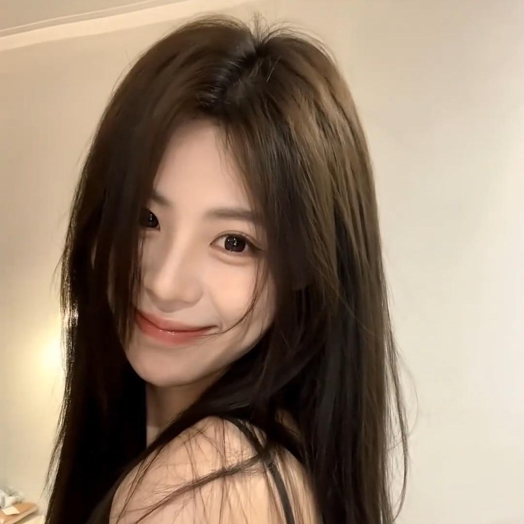 赵莉
