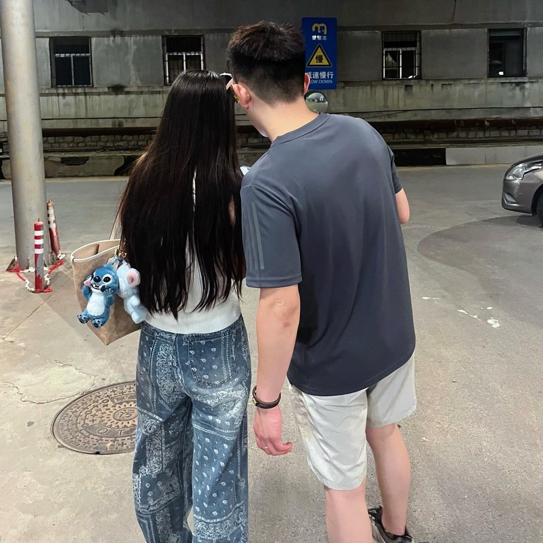 小李臭弟弟