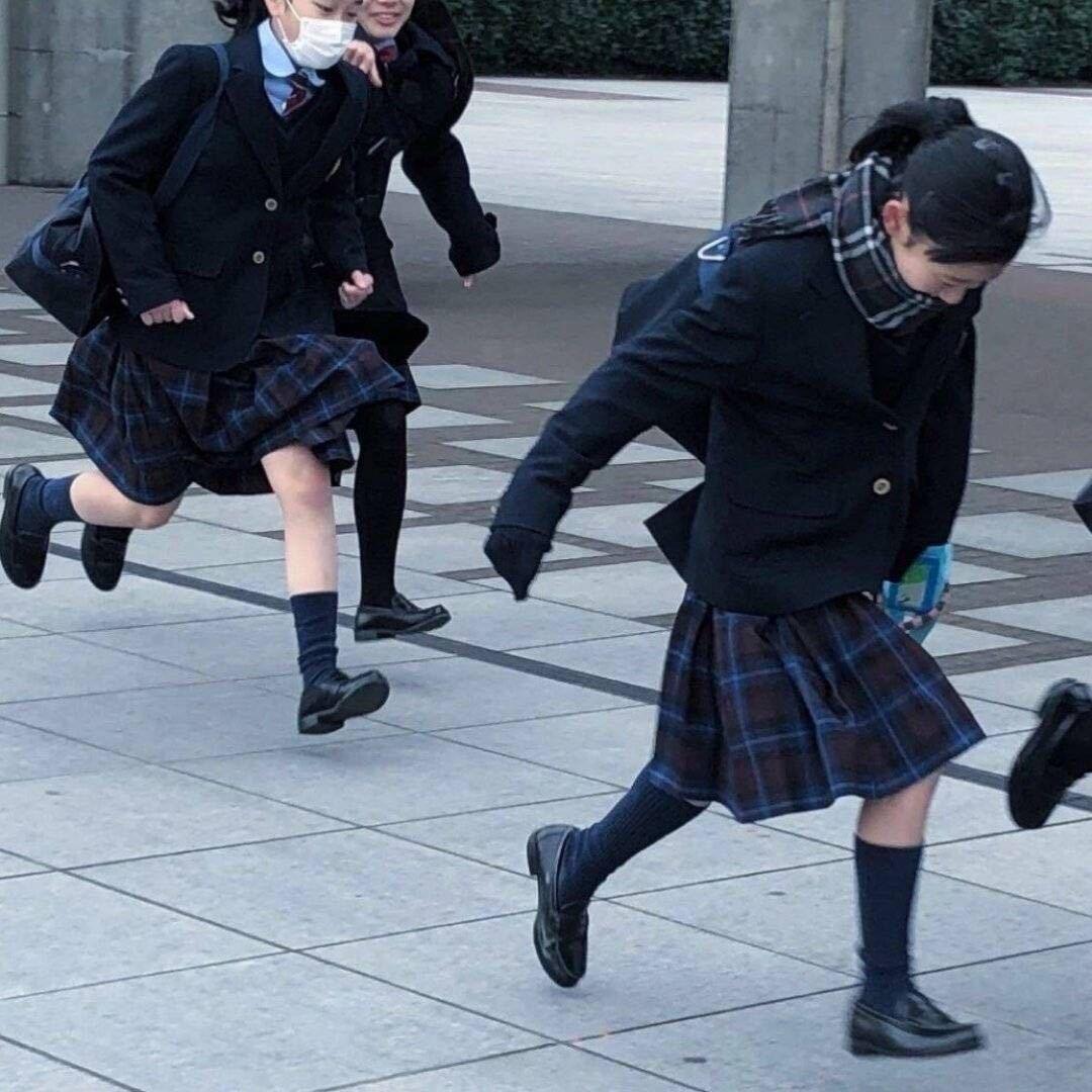给您添麻花了