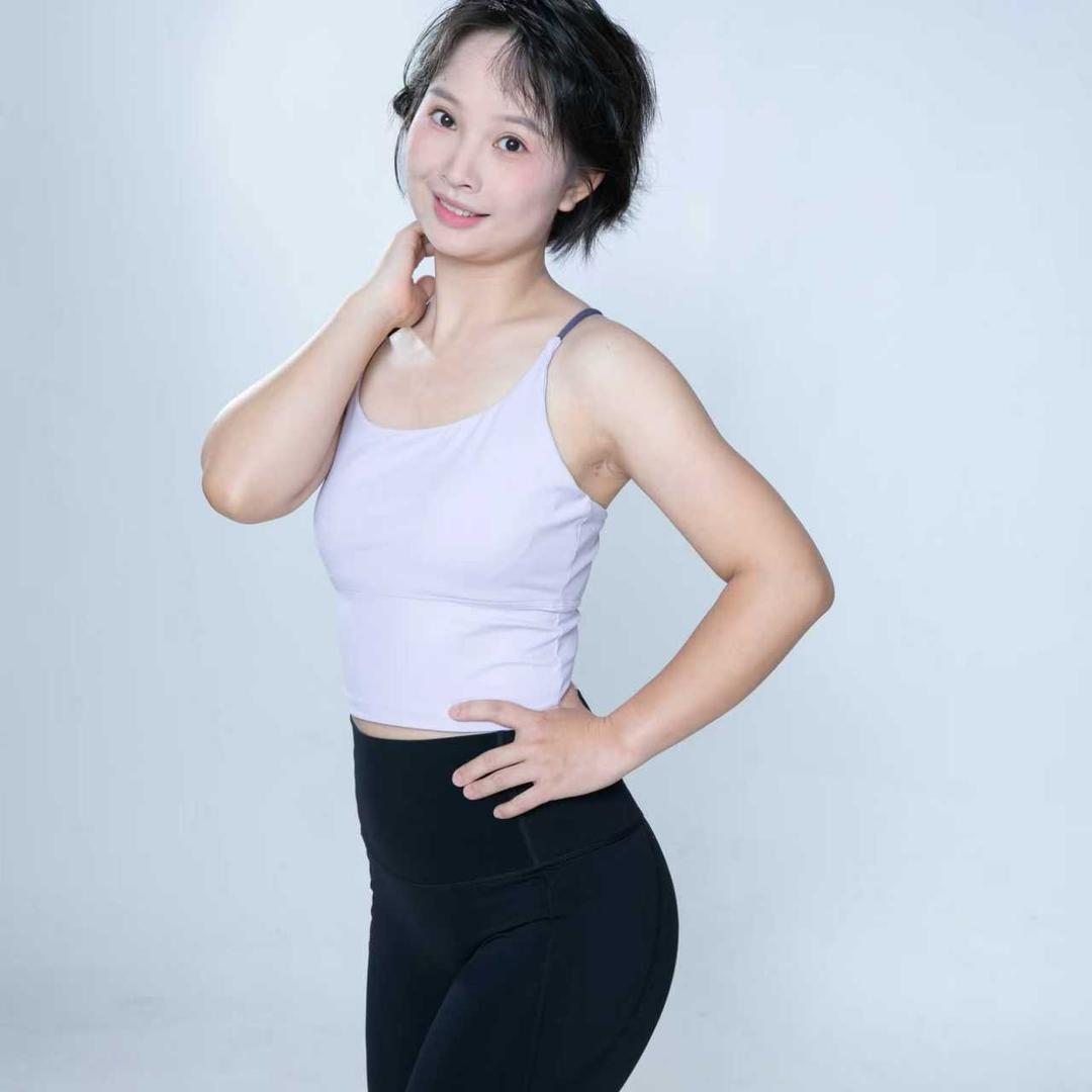 在邵阳教普拉提的海霞