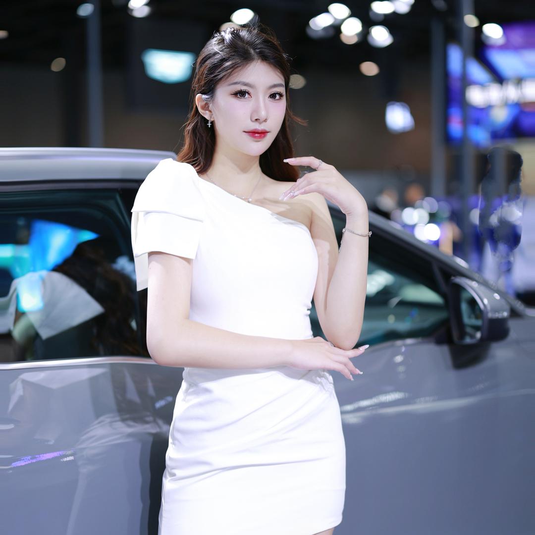 多宝说车