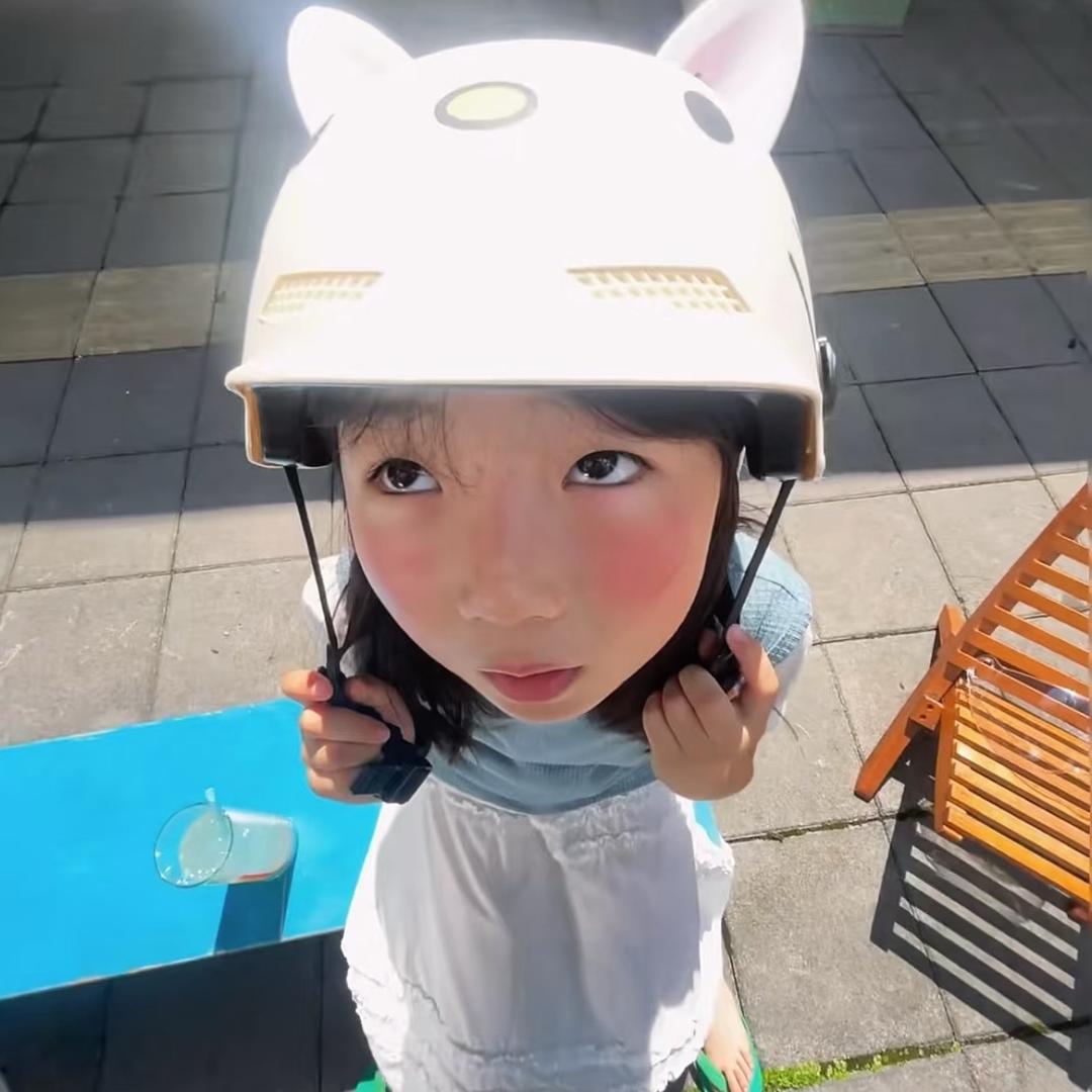 %