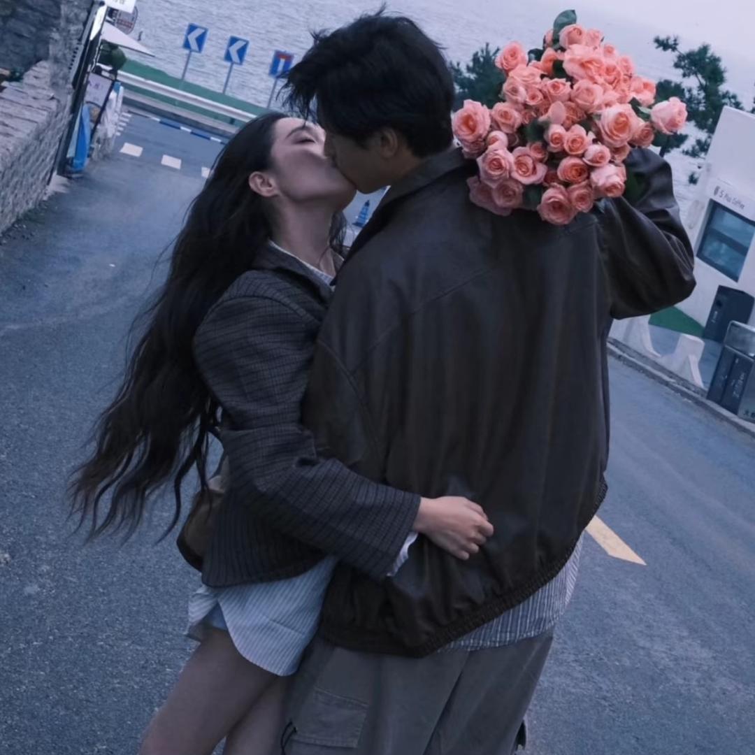 床上躺着秒睡