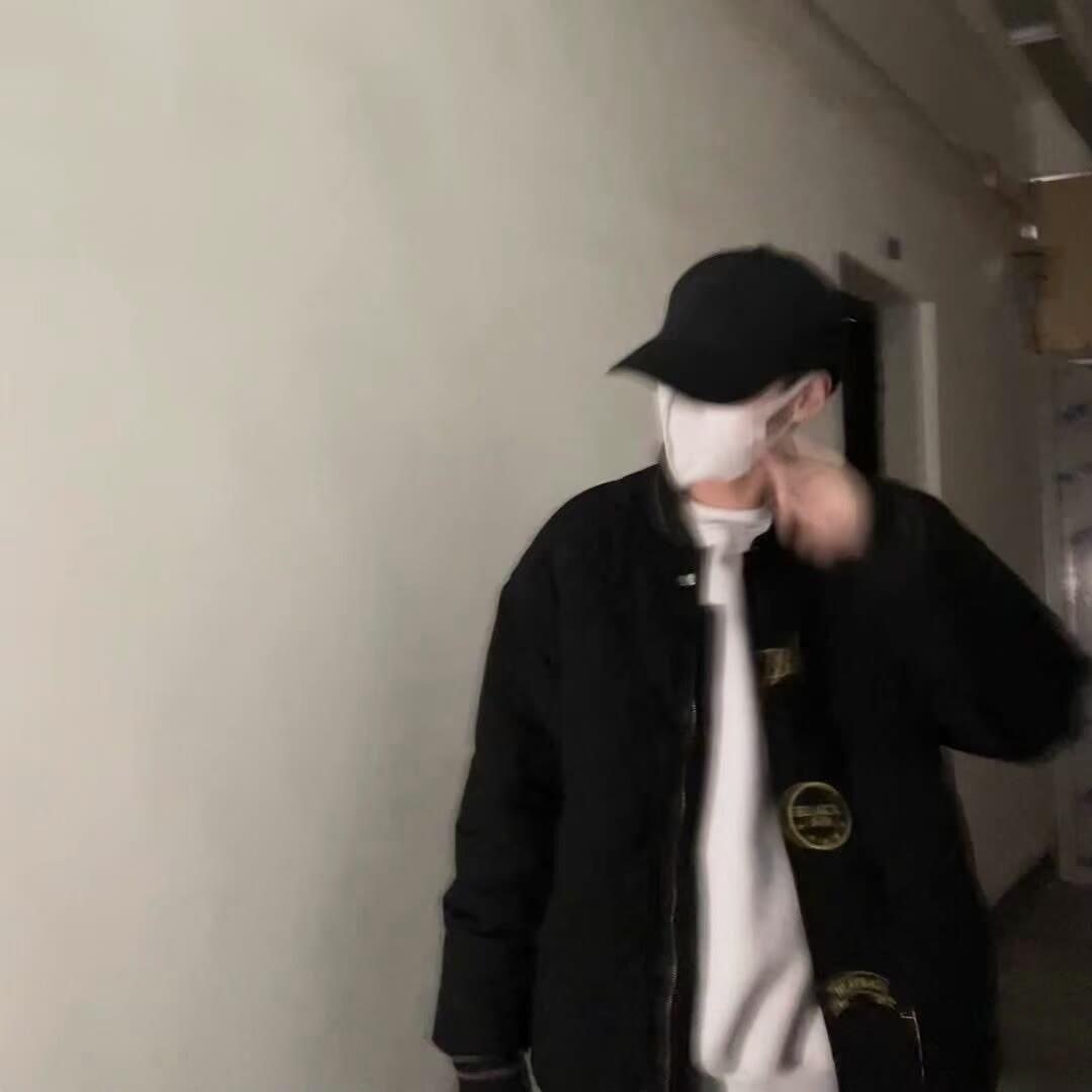 爷不帅  但很狂