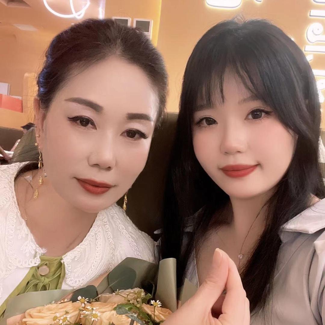 美女的日常生活